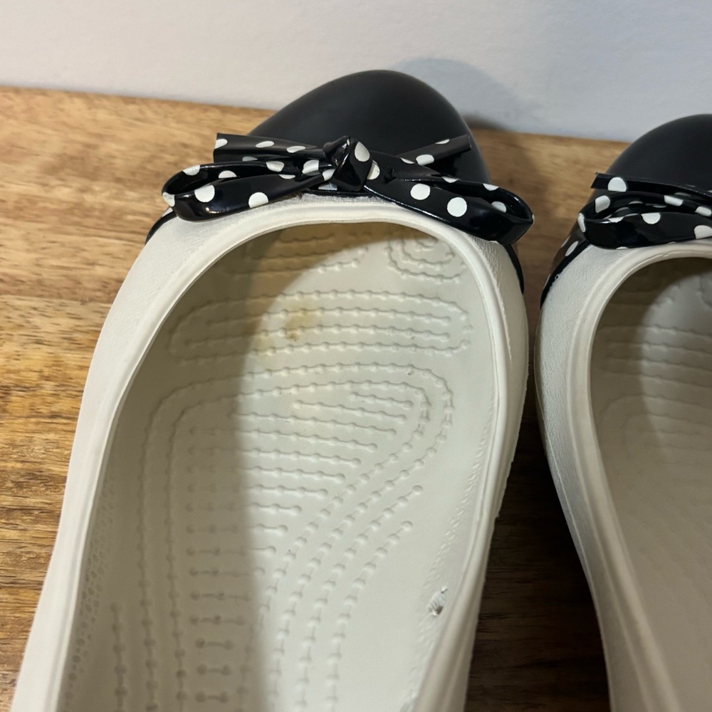 CROCS White and Black Ballet Flats with Polka Dot Bow - Picture 7 of 14